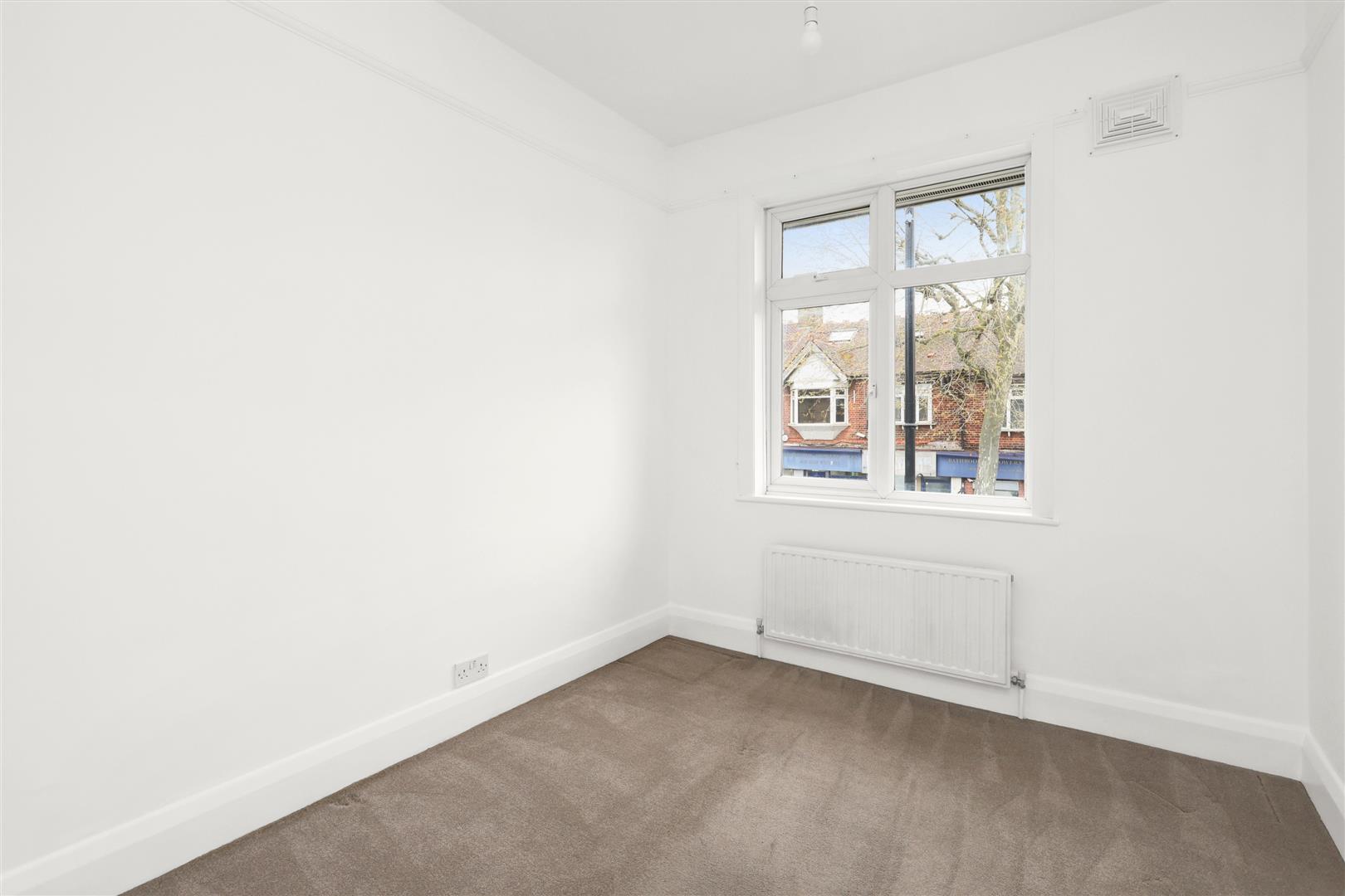 Northfield Avenue, London Sargeants London